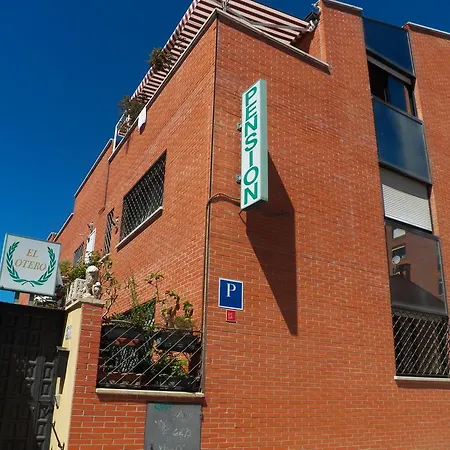 게스트하우스 El Otero 2*